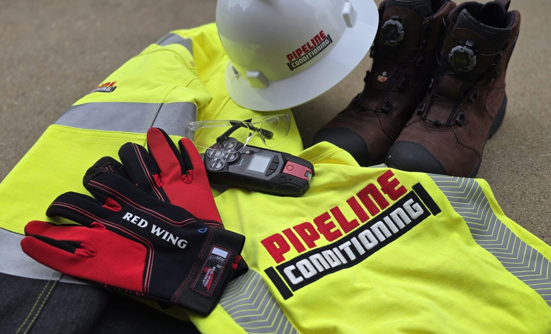 Safety Equipment used for pipeline conditioning services